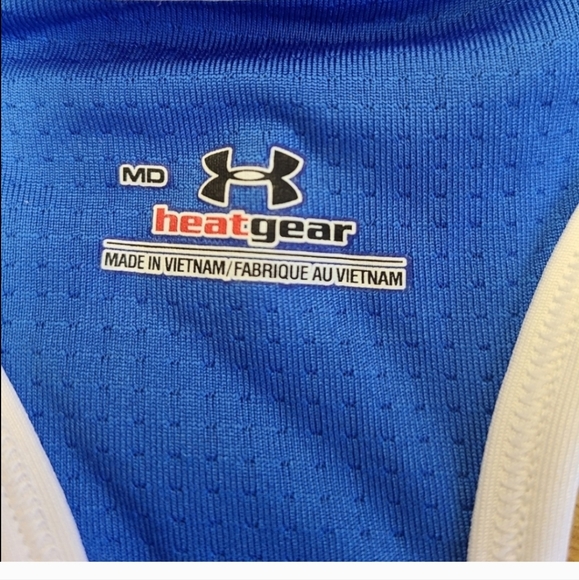 Under Armour Heat Gear Sports Bra Size Medium - Picture 4 of 5